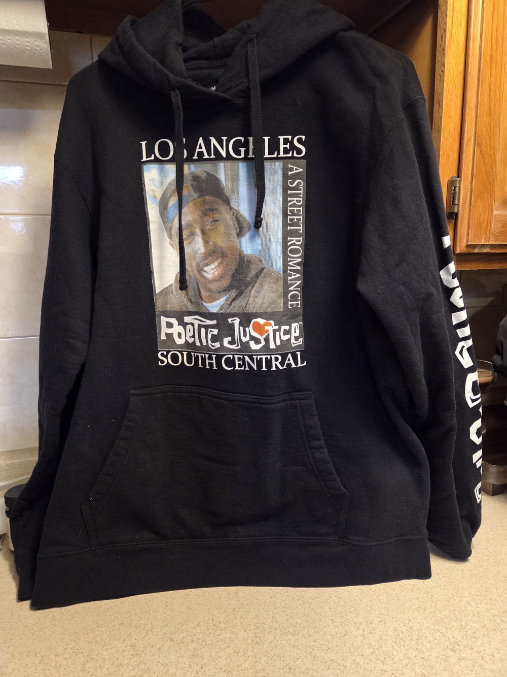 Men's Poetic Justice Tupac Hoodie Size Large